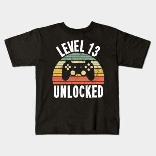 Level 13 Unlocked T-Shirt - 13th Birthday Gamer Gift - Thirteenth Anniversary Gift Kids T-Shirt